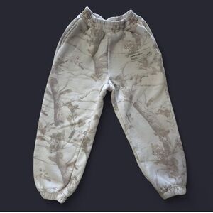 Comfrt camo sweatpants Size XS